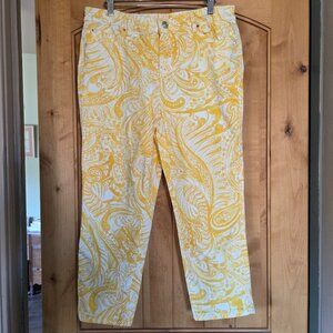 Chico's Sz 1.5 (M) Platinum Crop Jeans with Funky Yellow Paisley Print